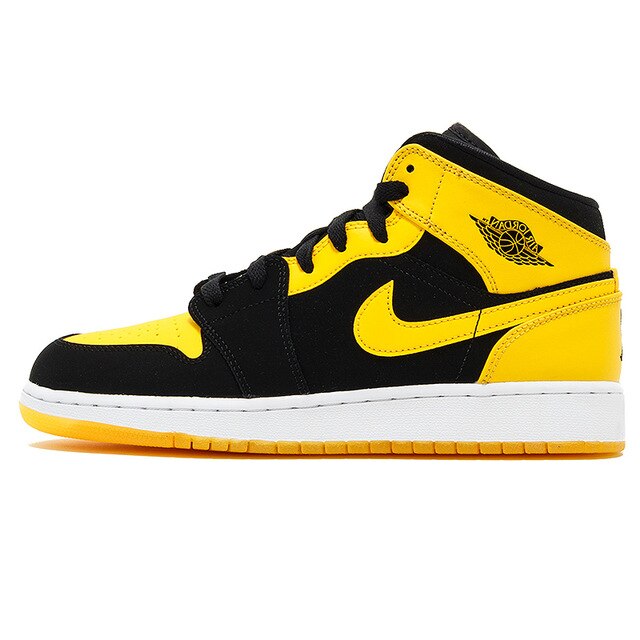 Nike Air Jordan 1 Mid AJ1 Men's Basketball Shoes Original Authentic Classic Fashion Outdoor Sports and Leisure New 554724-104